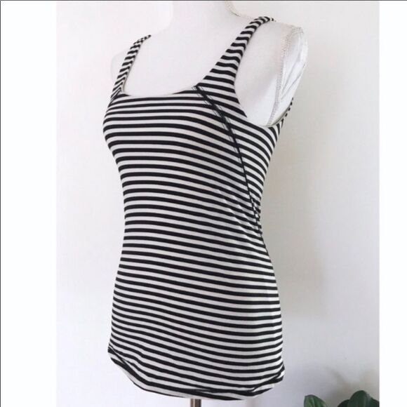 Lululemon Amala Black White Stripe Tank Top Built in Bra 8 - Picture 4 of 8